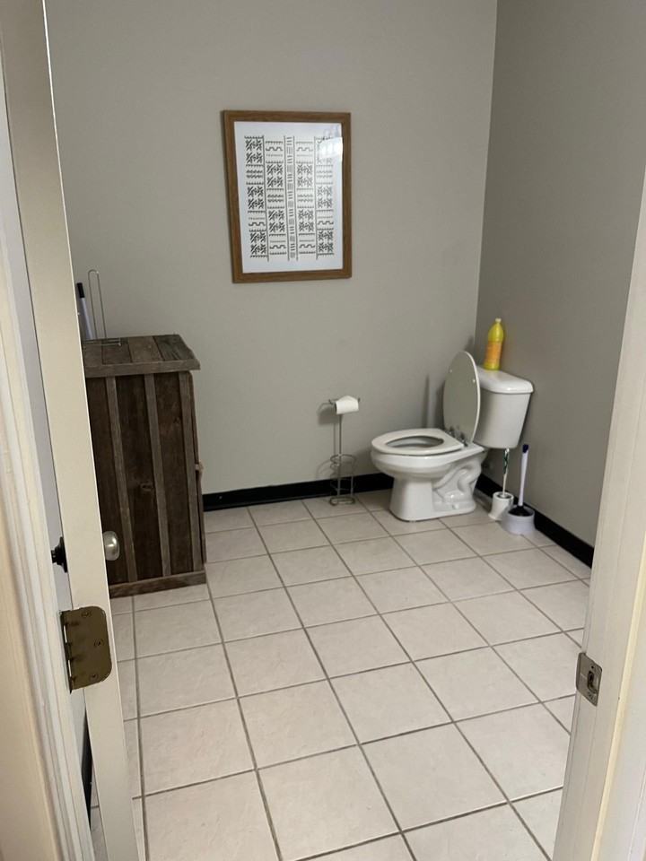 263 Commerce Dr - Photo 6 of 8