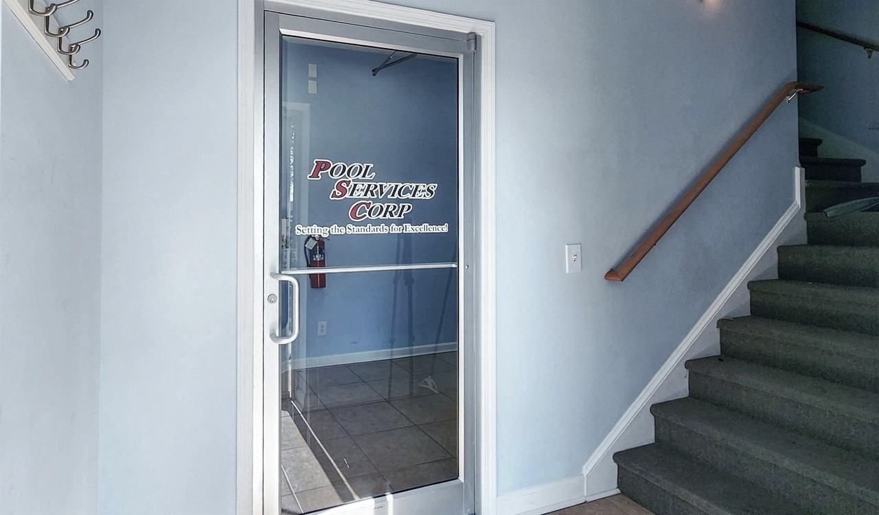 150 Sun Light Dr - Photo 3 of 35