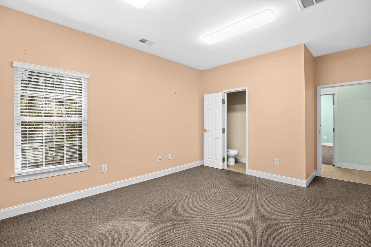 5187 Horry Dr - Photo 4 of 50