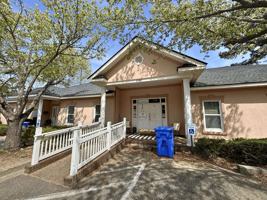 featured image of 2102 Cromley Cir
