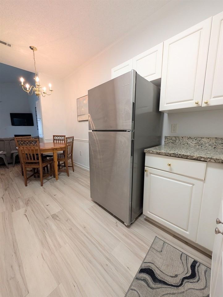 9754 Leyland Dr #9 - Photo 6 of 37