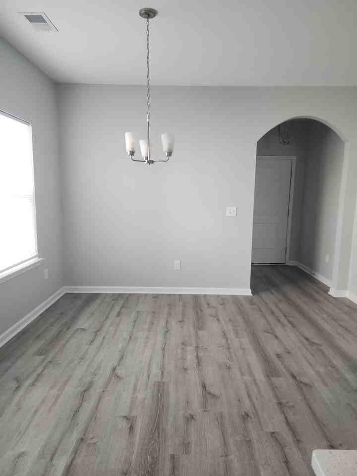 5527 Redleaf Rose Dr - Photo 4 of 30