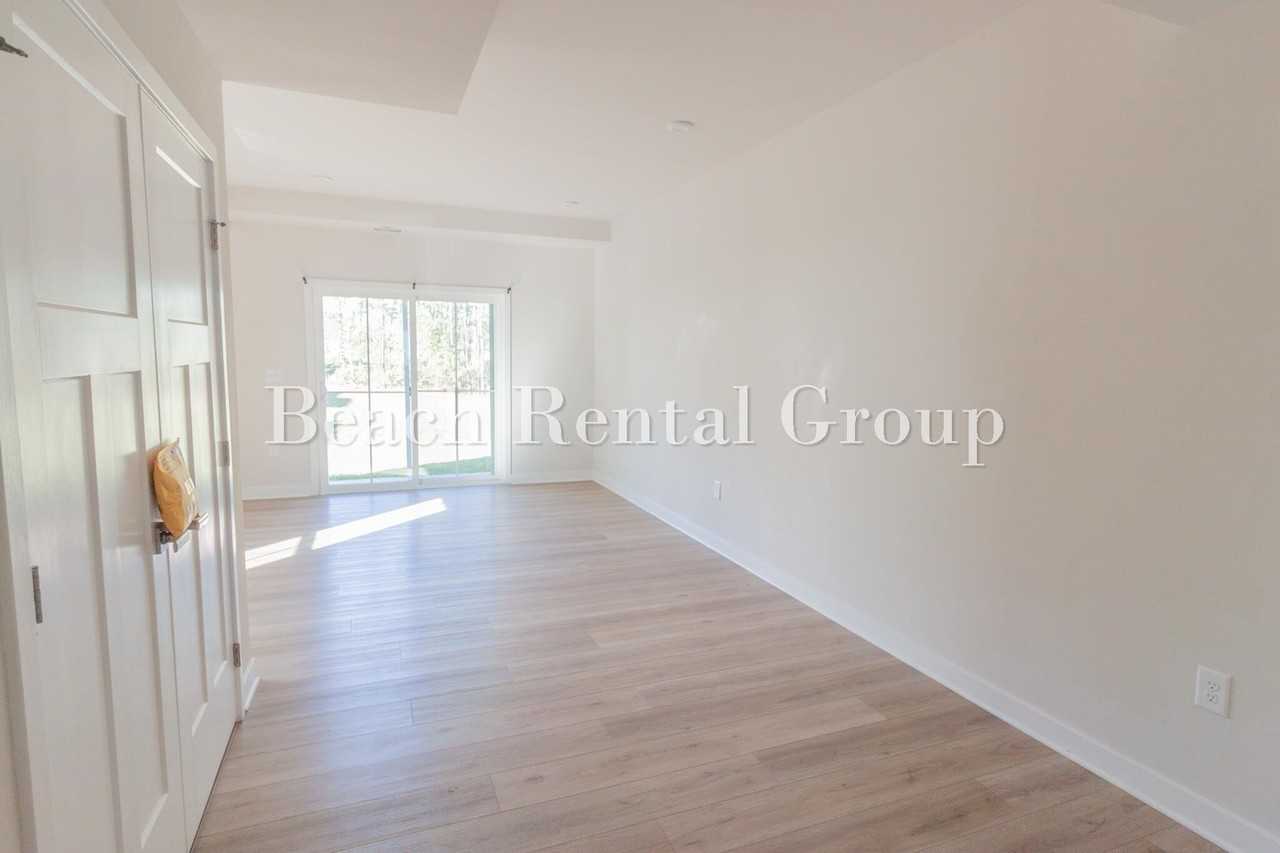 303 Golan Cir #F - Photo 6 of 26