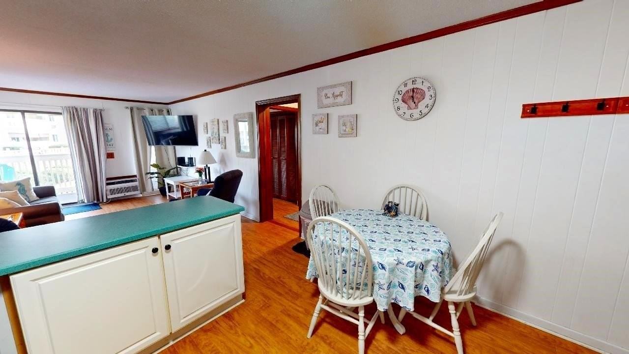 9660 Shore Dr - Photo 5 of 28