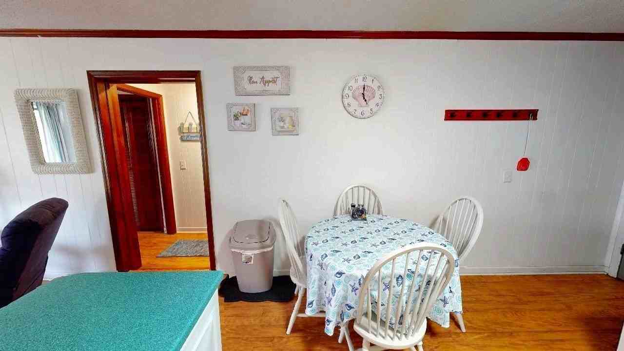 9660 Shore Dr - Photo 6 of 28