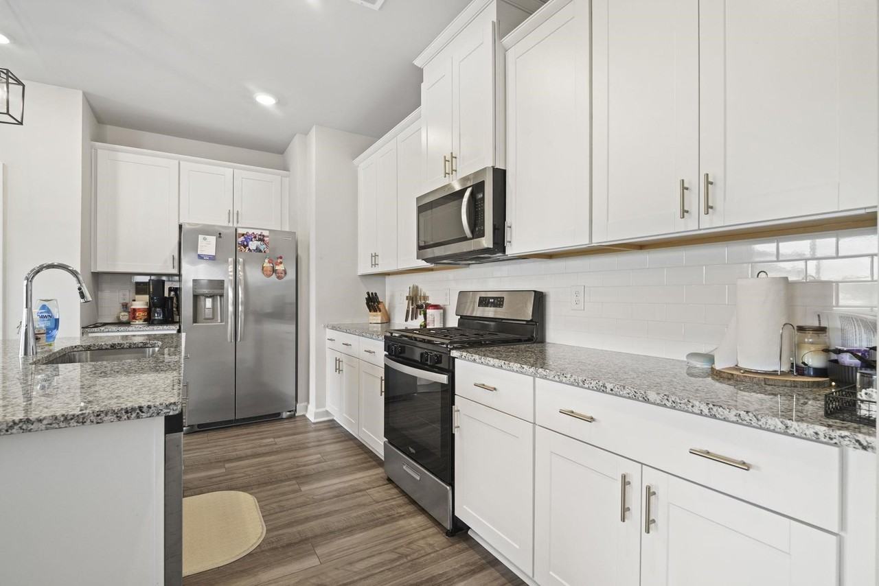2325 Copper Creek Loop - Photo 4 of 50