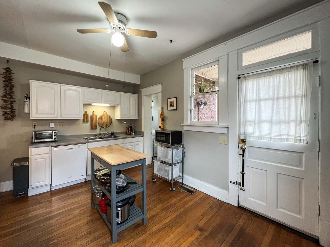316 E Deshler Ave - Photo 7 of 11