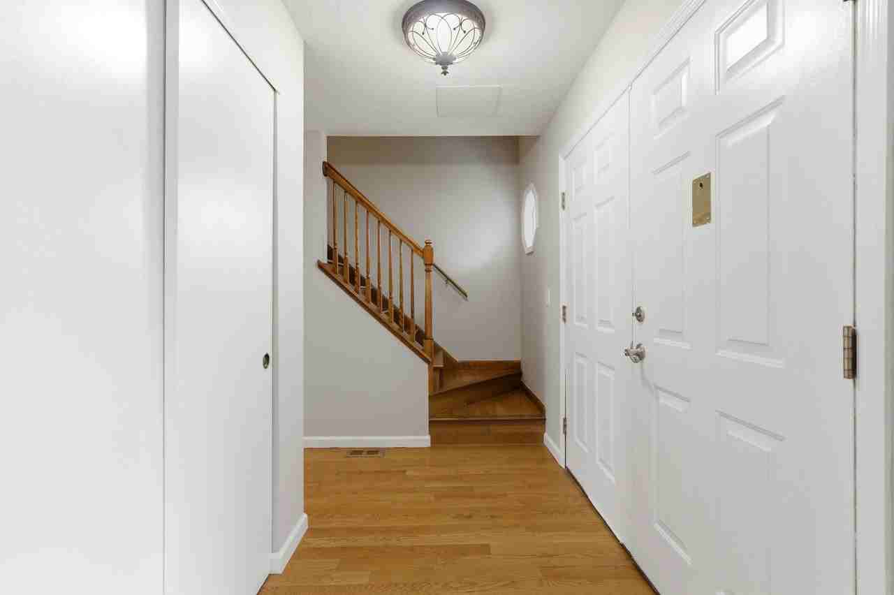 2688 Bellwood Ave - Photo 3 of 38