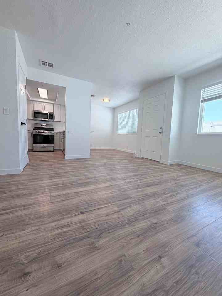 66590 Joseph Way #B - Photo 2 of 16