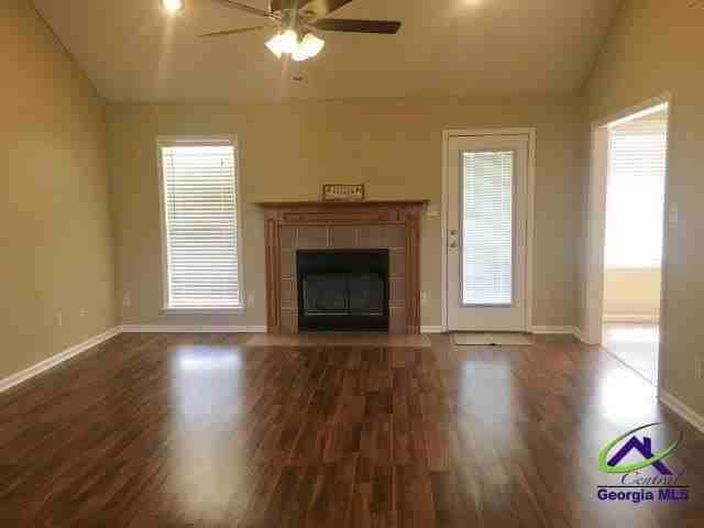 216 Bowens Mill Dr - Photo 7 of 29