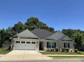 featured image of 613 Broderick Cir