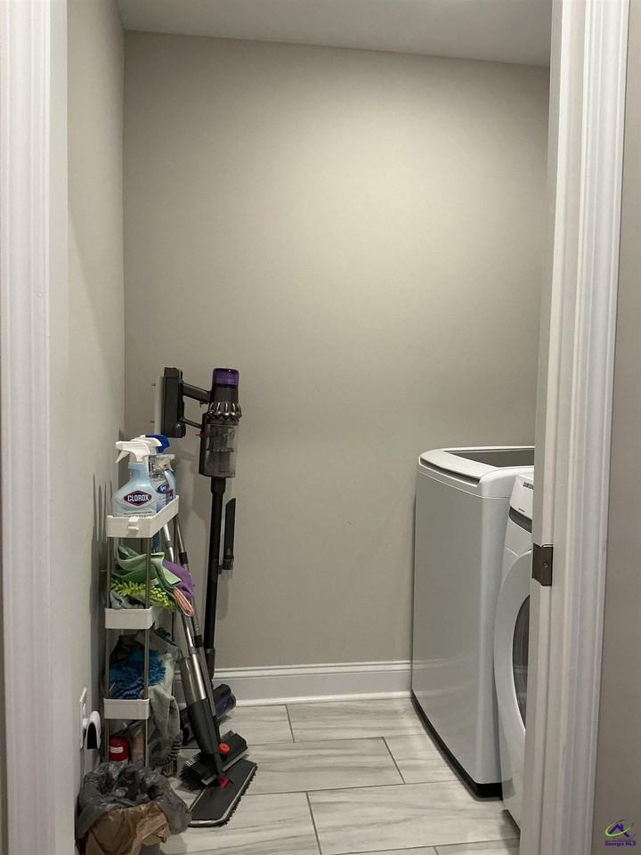 613 Broderick Cir - Photo 7 of 19