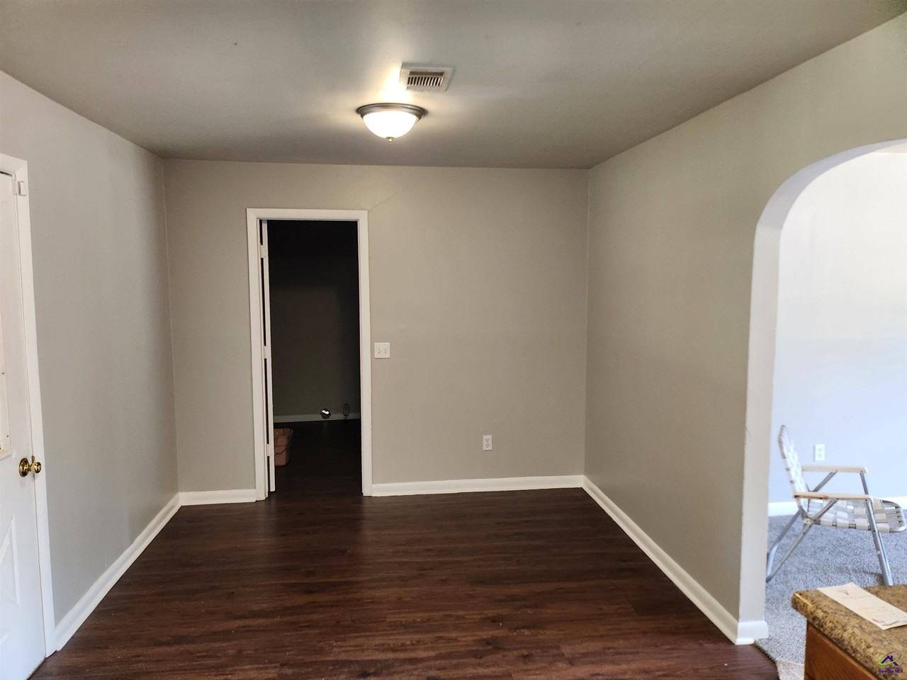 215 Palomino Ln - Photo 6 of 9