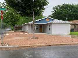 featured image of 501 S Olive St