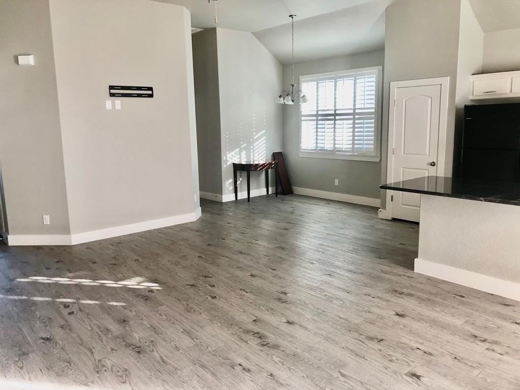 229 Riley Ln - Photo 5 of 16
