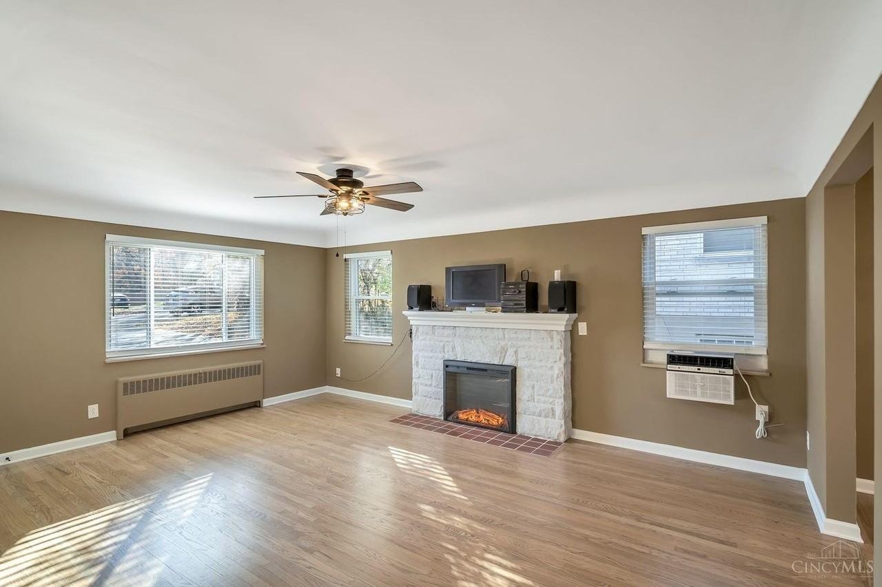 2886 Temple Ave #1 - Photo 3 of 22