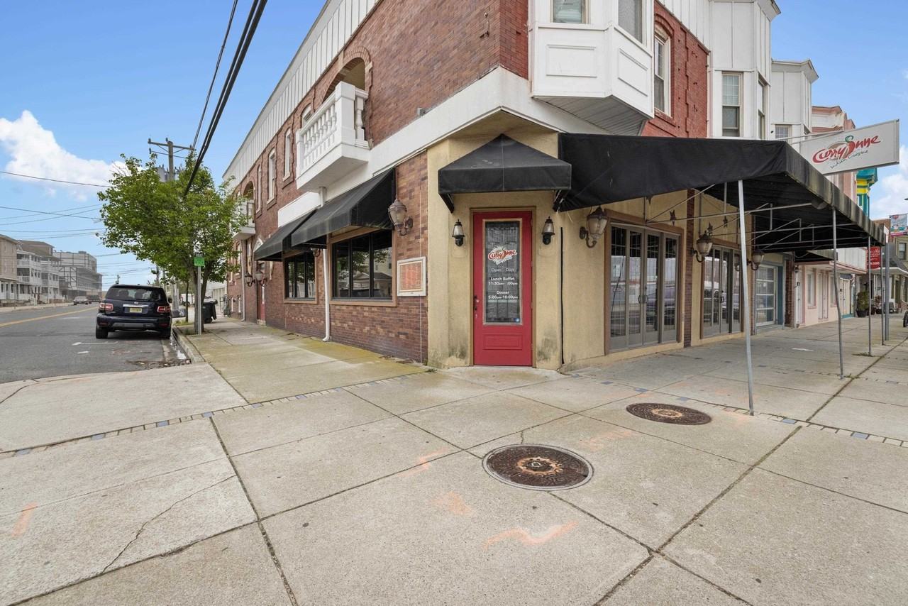 3801 Pacific Ave - Photo 4 of 24