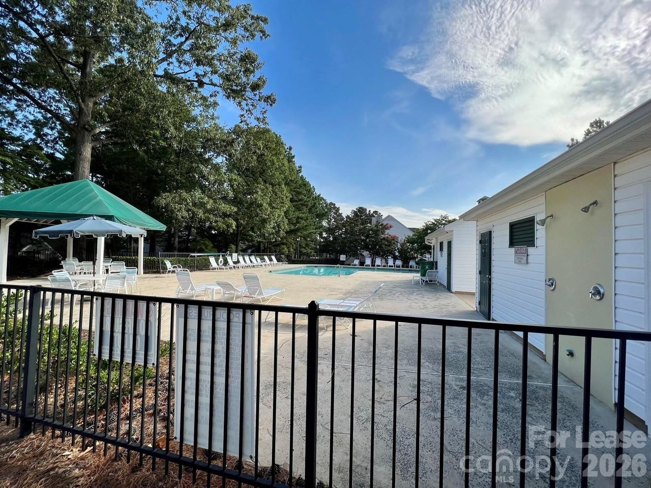 8433 Southgate Commons Dr