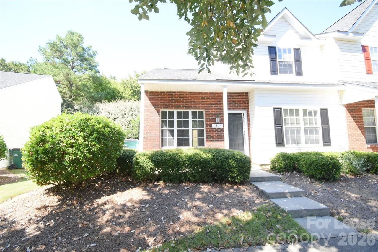 1814 Birch Heights Ct - Photo 3 of 32