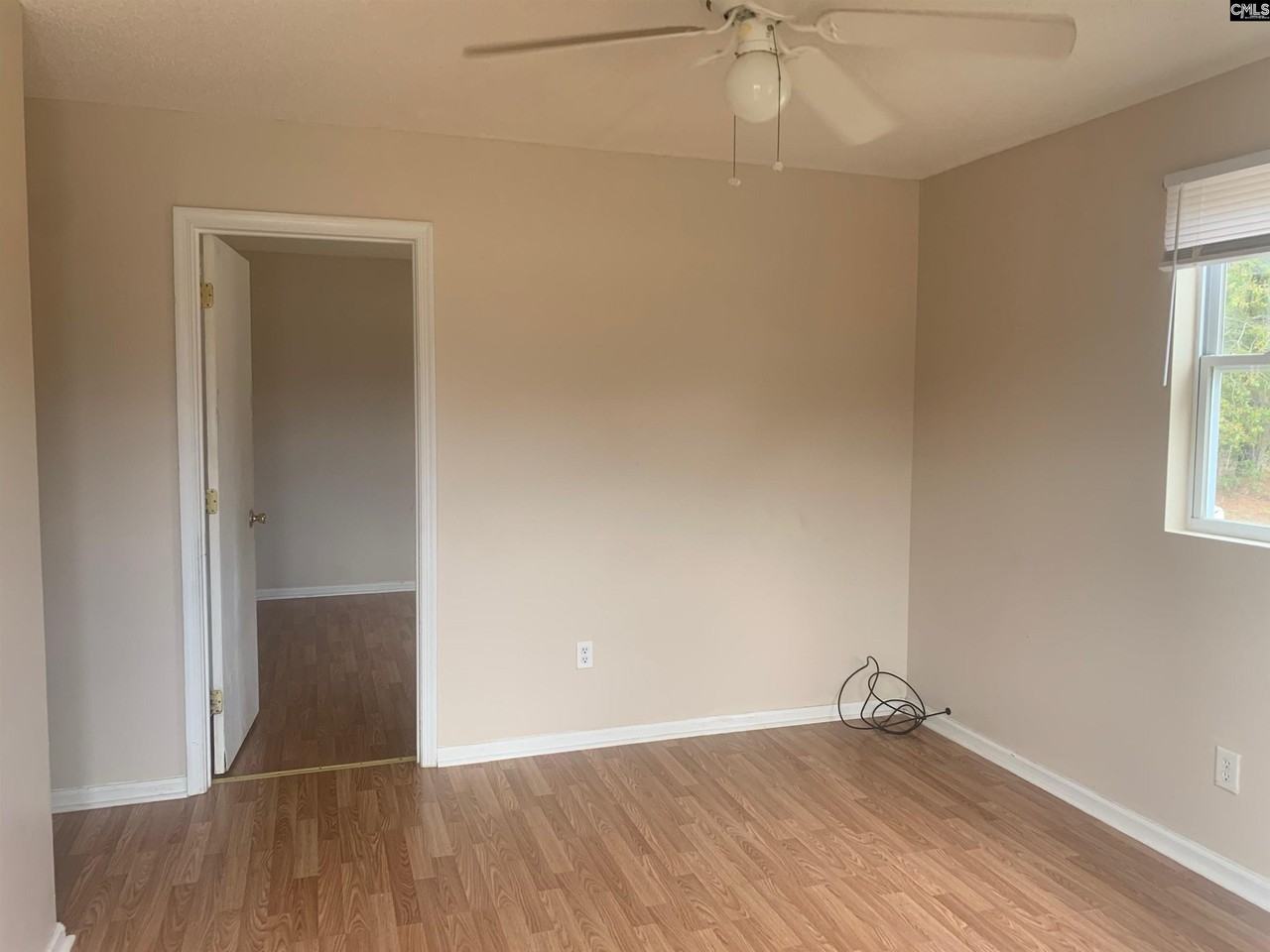 495A Bush Berry Rd - Photo 2 of 6