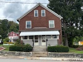 featured image of 1452 Franklin St