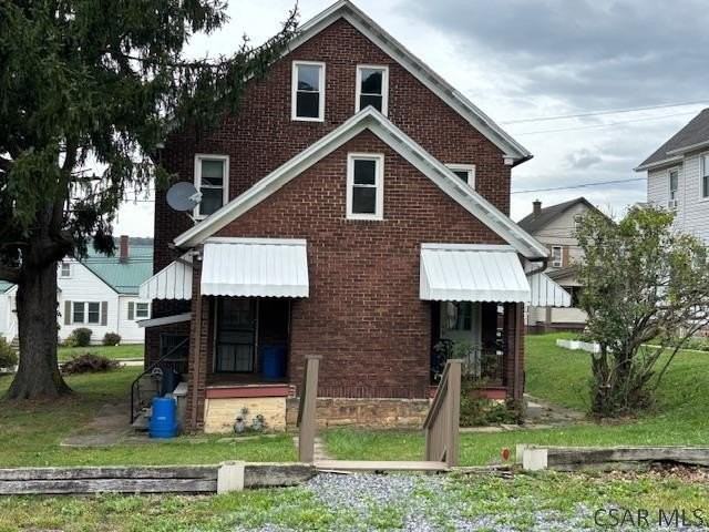 1452 Franklin St - Photo 2 of 11