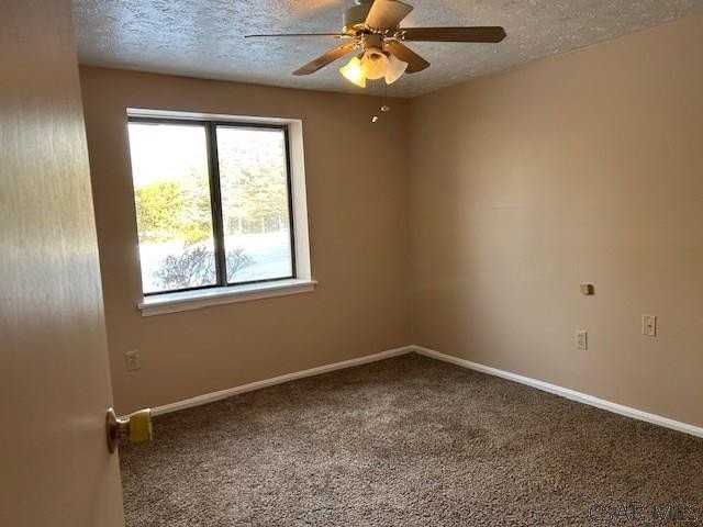 545 Goucher St #51 - Photo 6 of 18