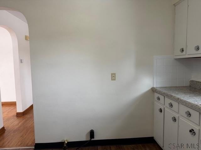 927 East Ave - Photo 6 of 14