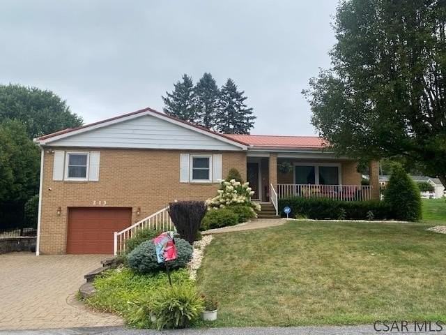 213 Sunapee Dr