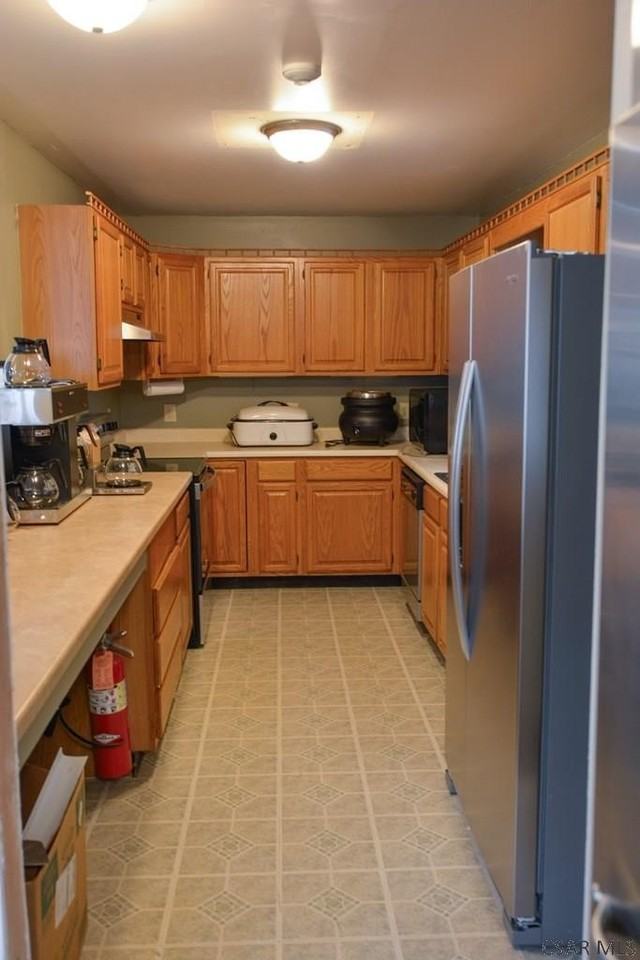 13 1st St #1-13 - Photo 6 of 23