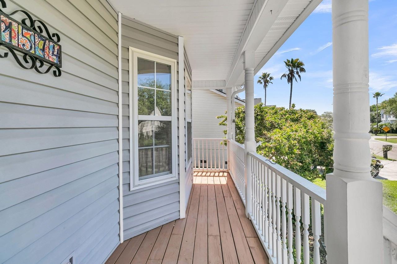 1574 Ocean Neighbors Blvd - Photo 7 of 40