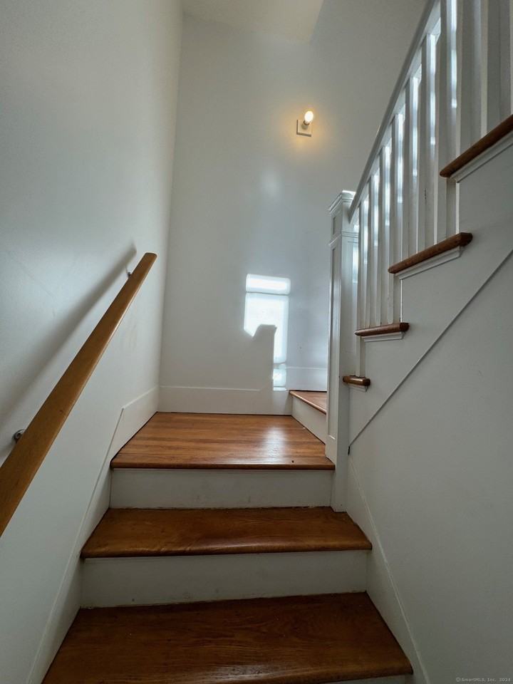 1253 Forest Rd #2 - Photo 6 of 30