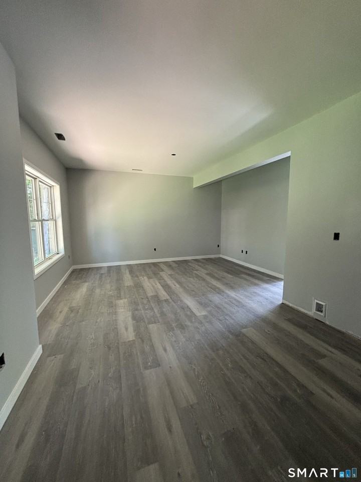 9 Putnam Park Rd - Photo 5 of 11