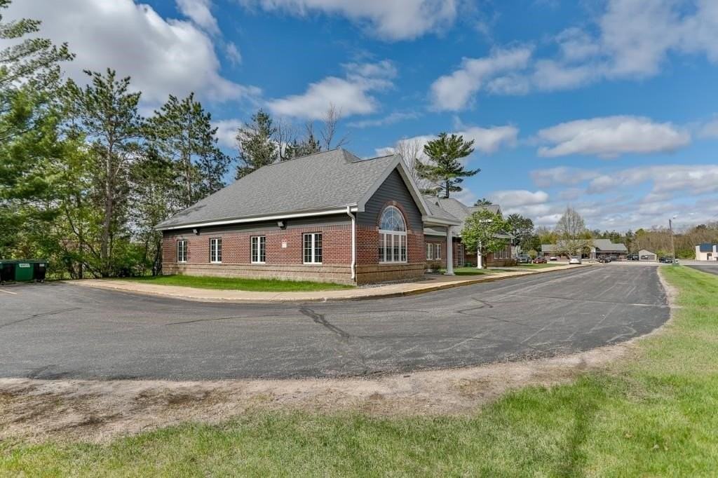 2926 Post Rd - Photo 2 of 34