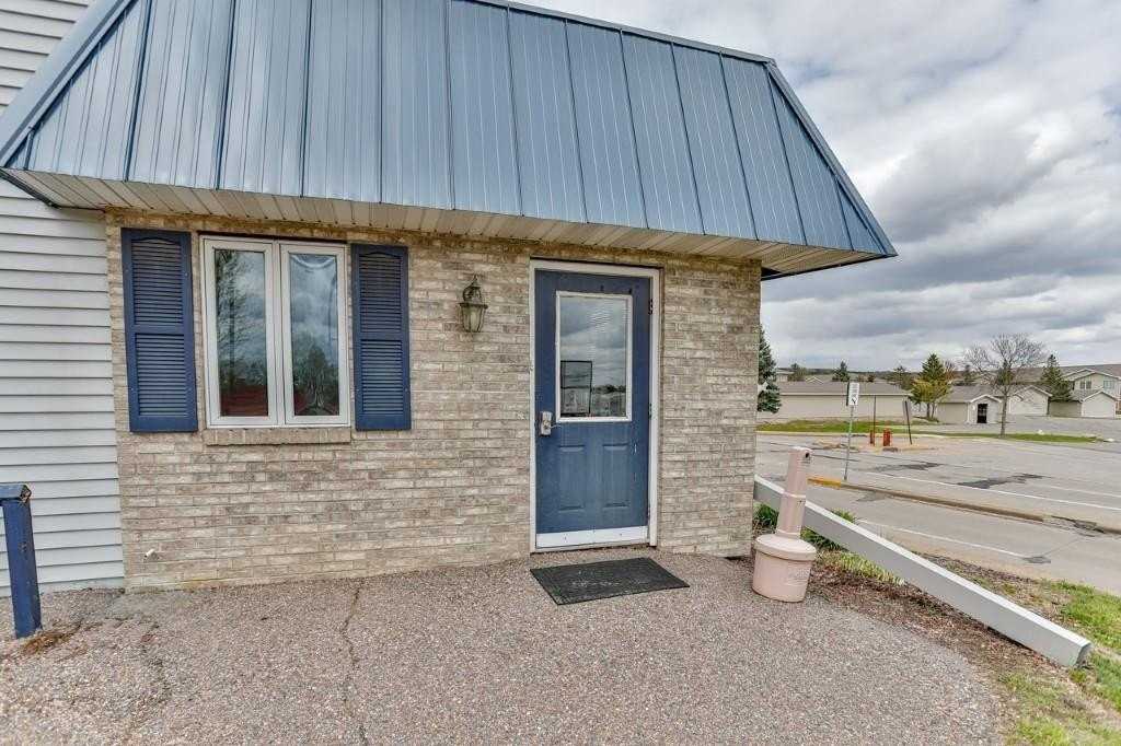 2402 Grand Ave - Photo 6 of 38