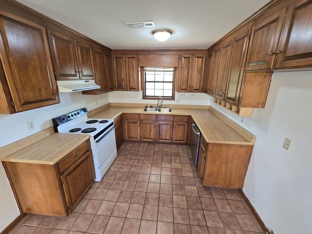 106 Prentice Ct - Photo 4 of 11