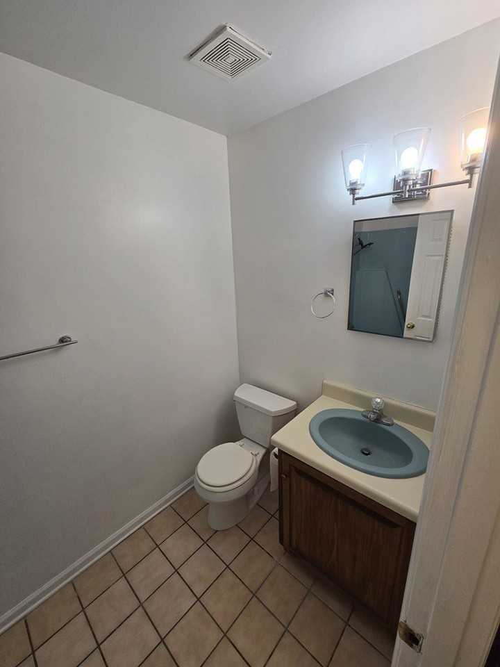 106 Prentice Ct - Photo 5 of 11