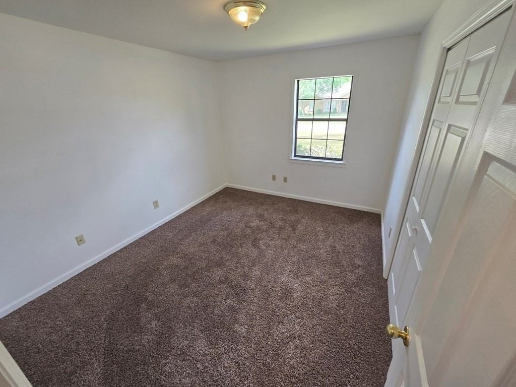 106 Prentice Ct - Photo 7 of 11