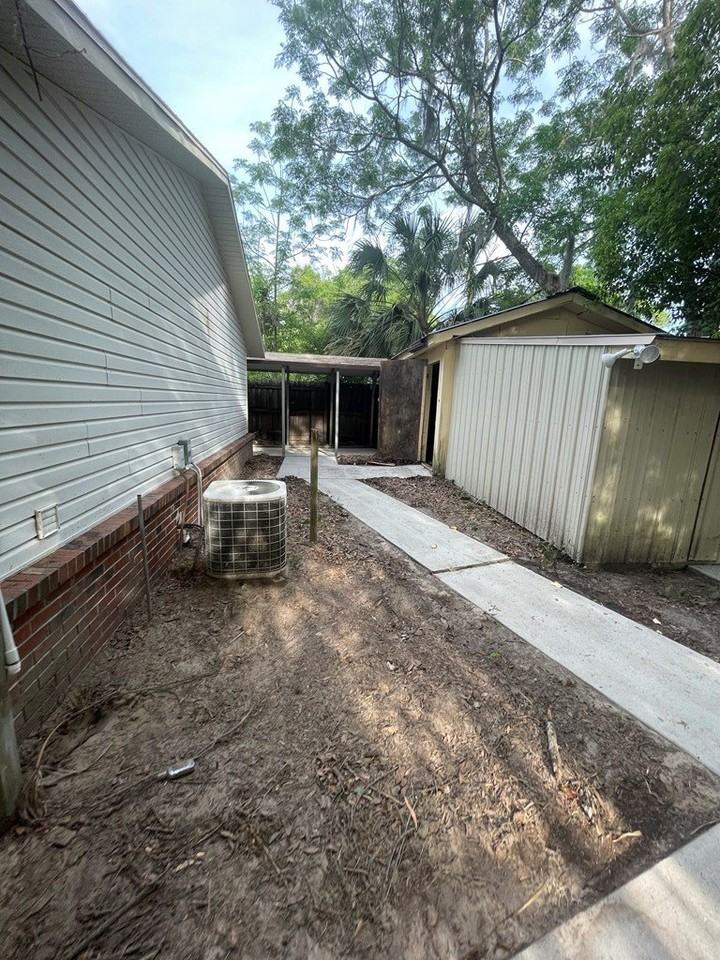 580 Se Nassau St - Photo 6 of 25