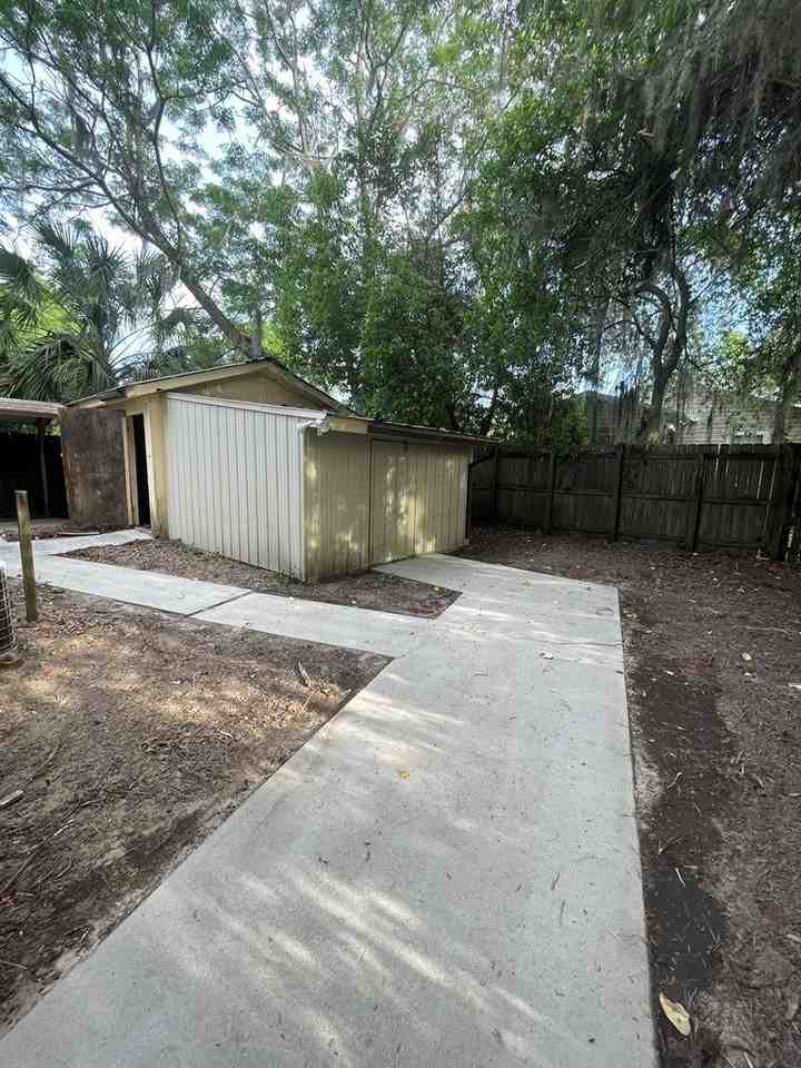 580 Se Nassau St - Photo 7 of 25