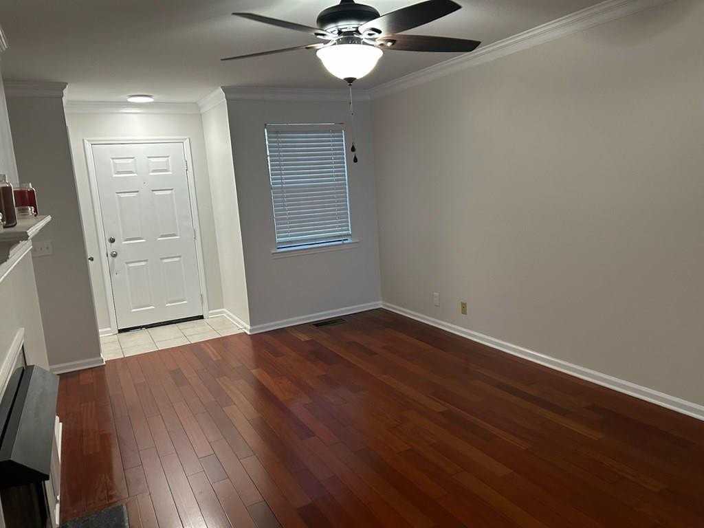 406 S Thornton Ave #105 - Photo 2 of 12