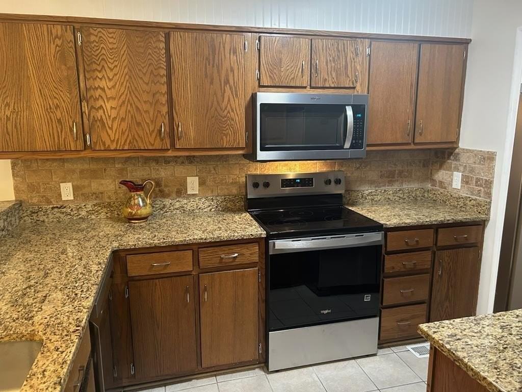 406 S Thornton Ave #105 - Photo 4 of 12