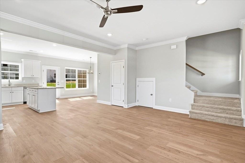 142 Andros Dr - Photo 2 of 35