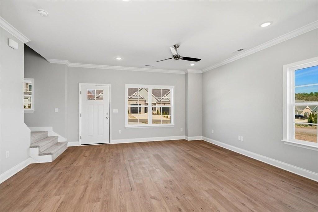142 Andros Dr - Photo 3 of 35