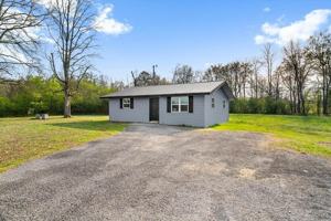 featured image of 2221 Cave Hollow Rd Ne