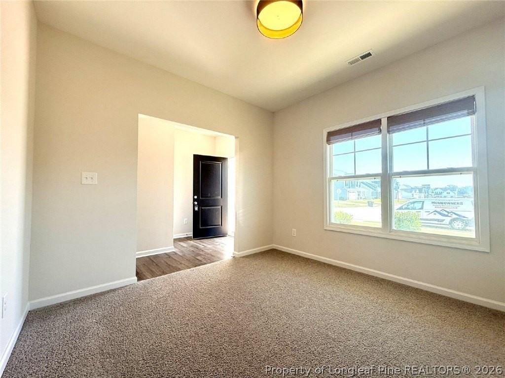 203 Williford Dr - Photo 2 of 20