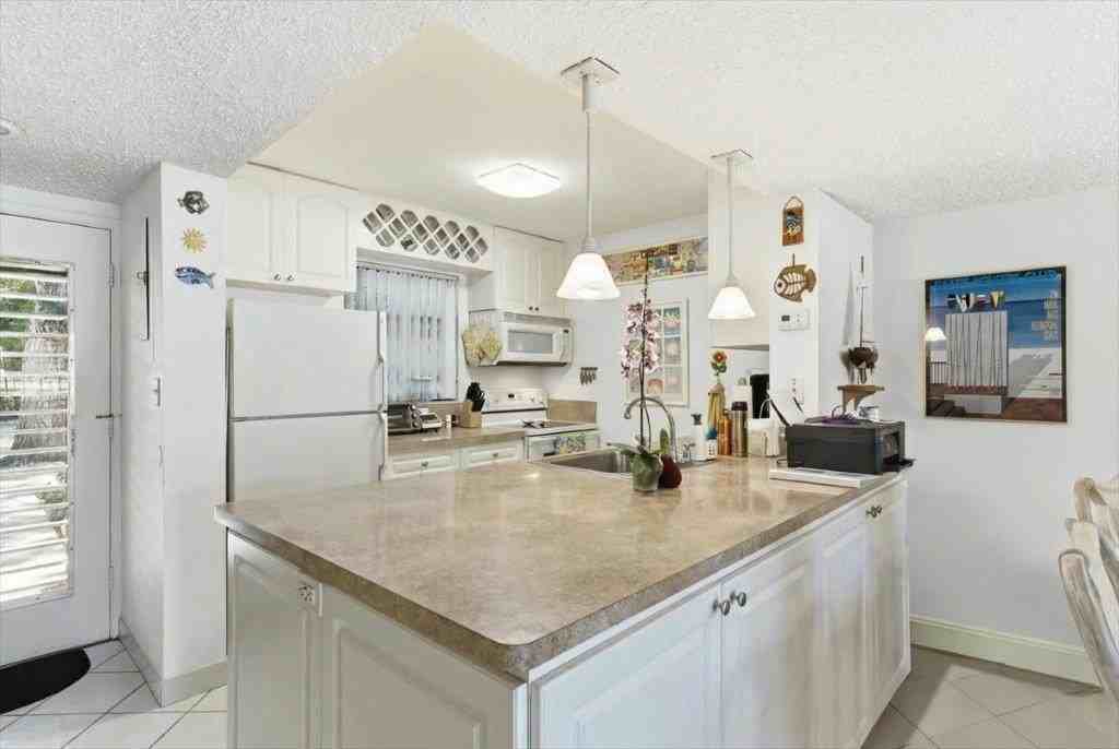 96000 Overseas Hwy #C1 - Photo 4 of 32