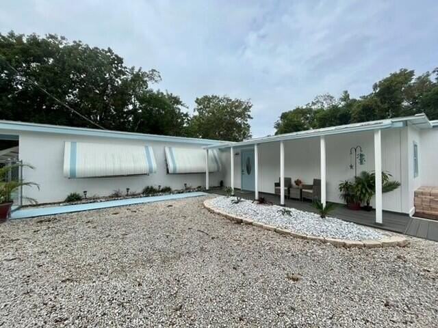 17 Pompano Ave