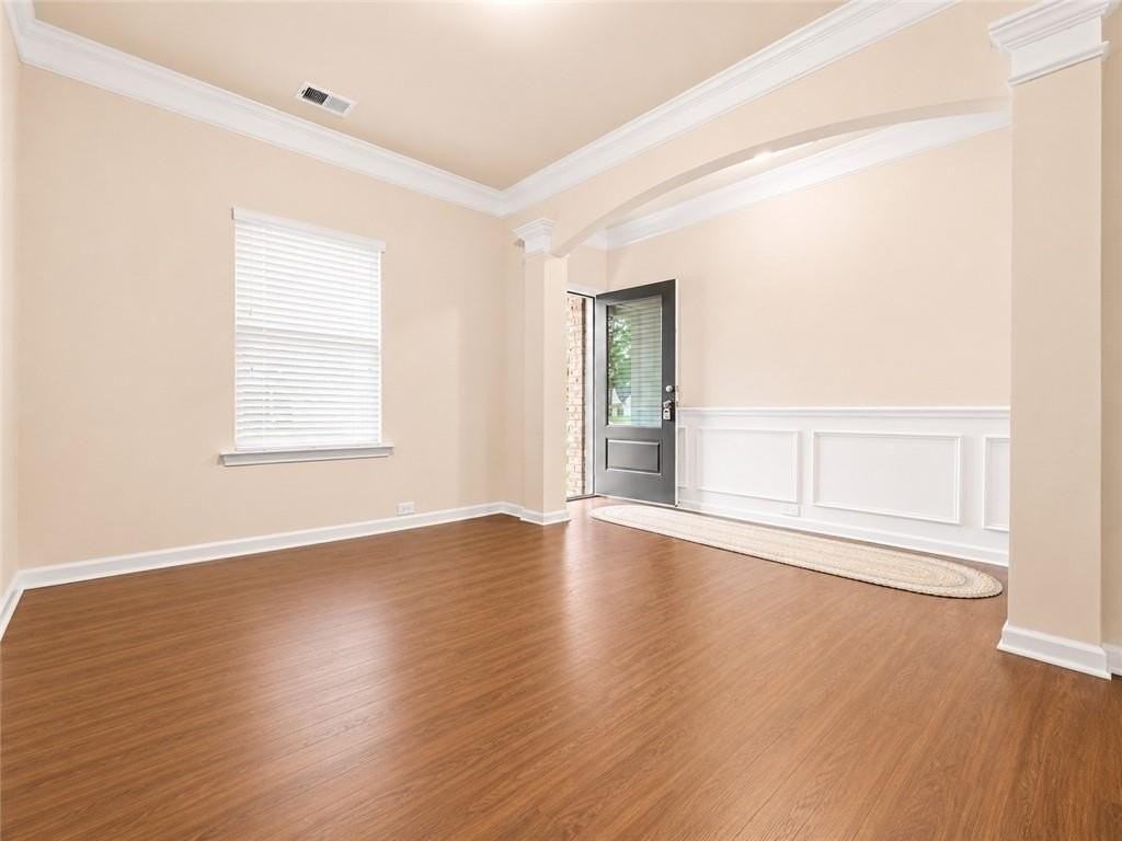 1856 Hanover West Dr - Photo 5 of 30