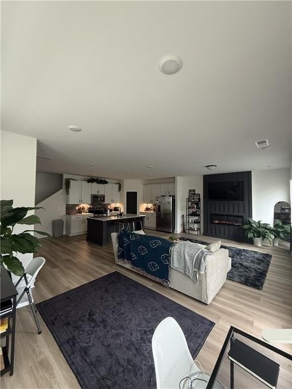 3134 Marbella Cir - Photo 3 of 19